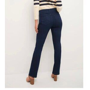 Rekucci Pull-on Bootcut Jeans with real pockets, Size 6